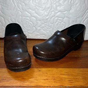 Dansko Pro XP clogs